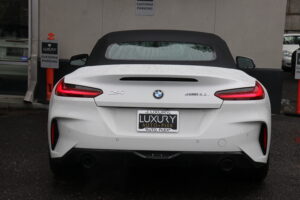2019-BMW-Z4-Luxury-Auto-Plex-17