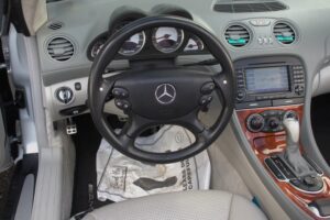 2006-Mercedes-Benz-SL-CLASS-Luxury-Auto-Plex-15