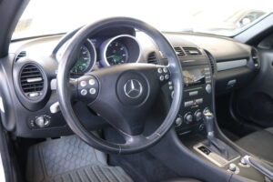 2007-Mercedes-Benz-SLK-CLASS-Luxury-Auto-Plex-25