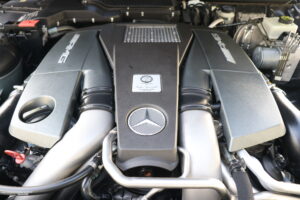 2013-Mercedes-Benz-G-CLASS-Luxury-Auto-Plex-40