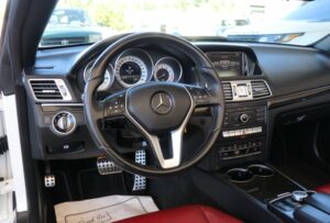 2017-Mercedes-Benz-E-CLASS-Luxury-Auto-Plex-13