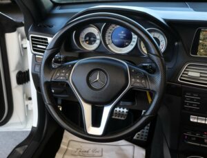 2017-Mercedes-Benz-E-CLASS-Luxury-Auto-Plex-14