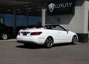 2017-Mercedes-Benz-E-CLASS-Luxury-Auto-Plex-6