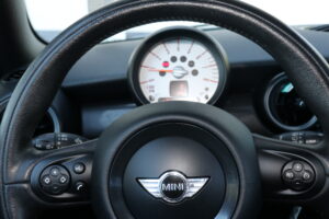 2013-Mini-HARDTOP-Luxury-Auto-Plex-28