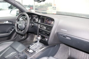 2015-Audi-RS 5-Luxury-Auto-Plex-34