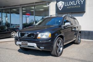 2013-Volvo-XC90-Luxury-Auto-Plex-2