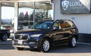 2016-Volvo-XC90-Luxury-Auto-Plex-2