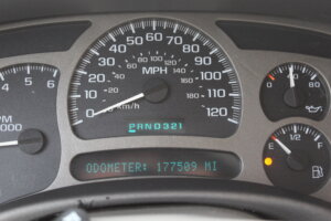 2004-GMC-YUKON-Oregon-Automotive-9